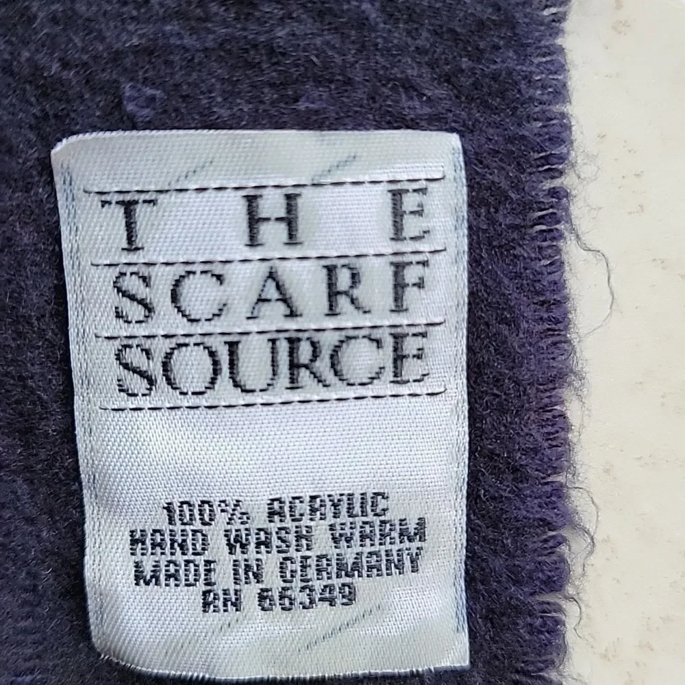 The scarf source Made in Germany scarf